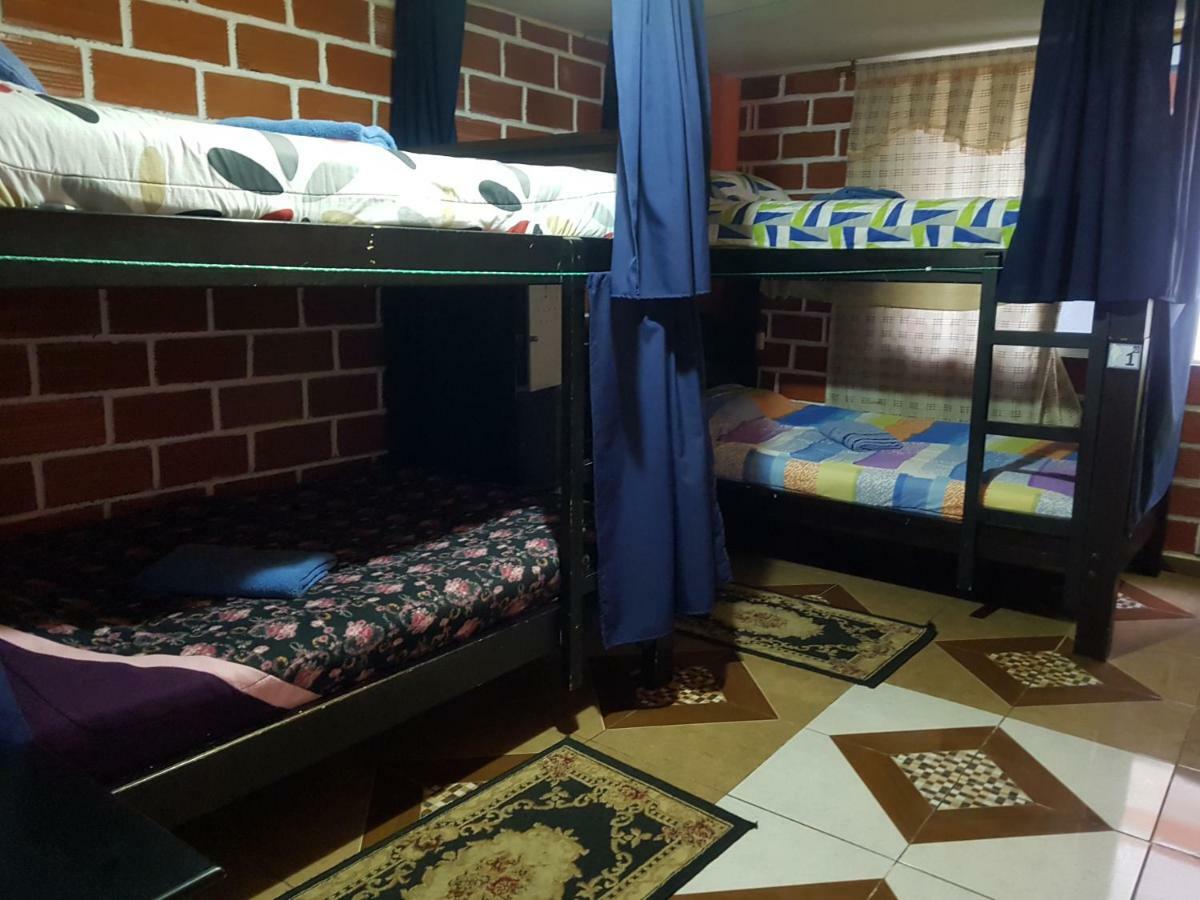 Hostal Sendero De Volcanes لاتاكونغا المظهر الخارجي الصورة