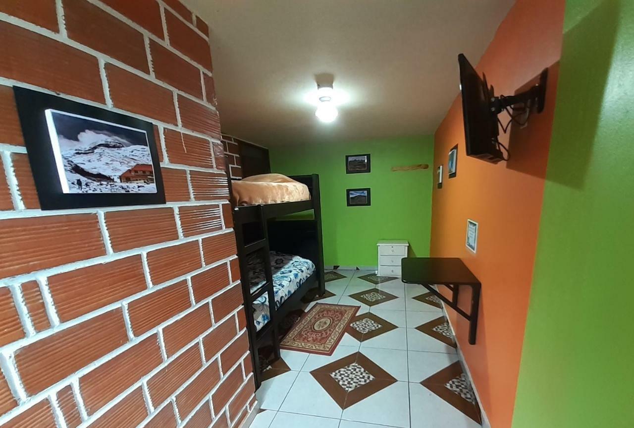 Hostal Sendero De Volcanes لاتاكونغا المظهر الخارجي الصورة